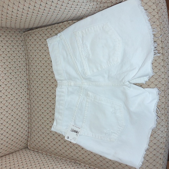 Free People Distressed shorts in White - Picture 2 of 7